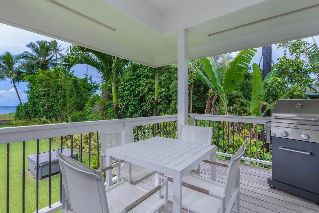 Hanalei Beachfront Cottage Home 0*,  美国